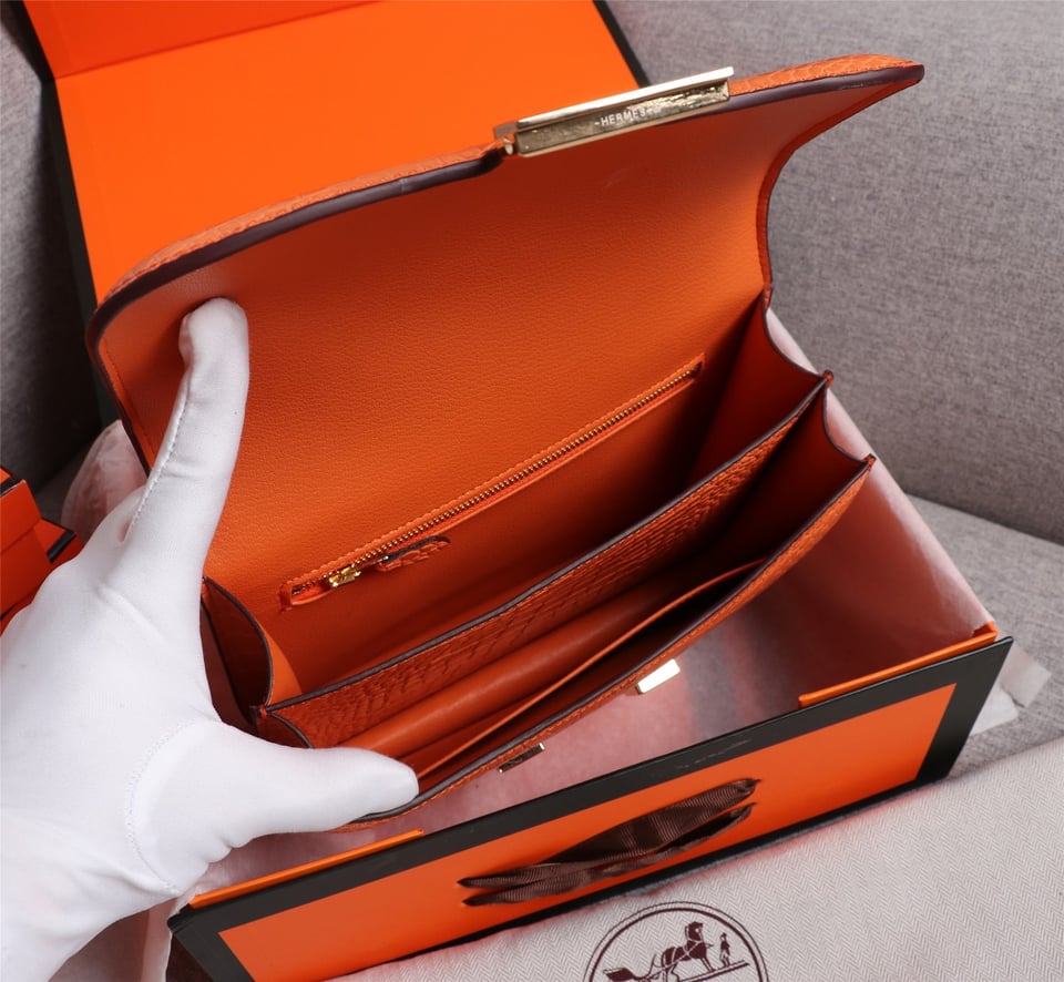 Hermès Mini Constance 19 Shiny Alligator Gold Hardware Orange 19cm / 7.5in view 3