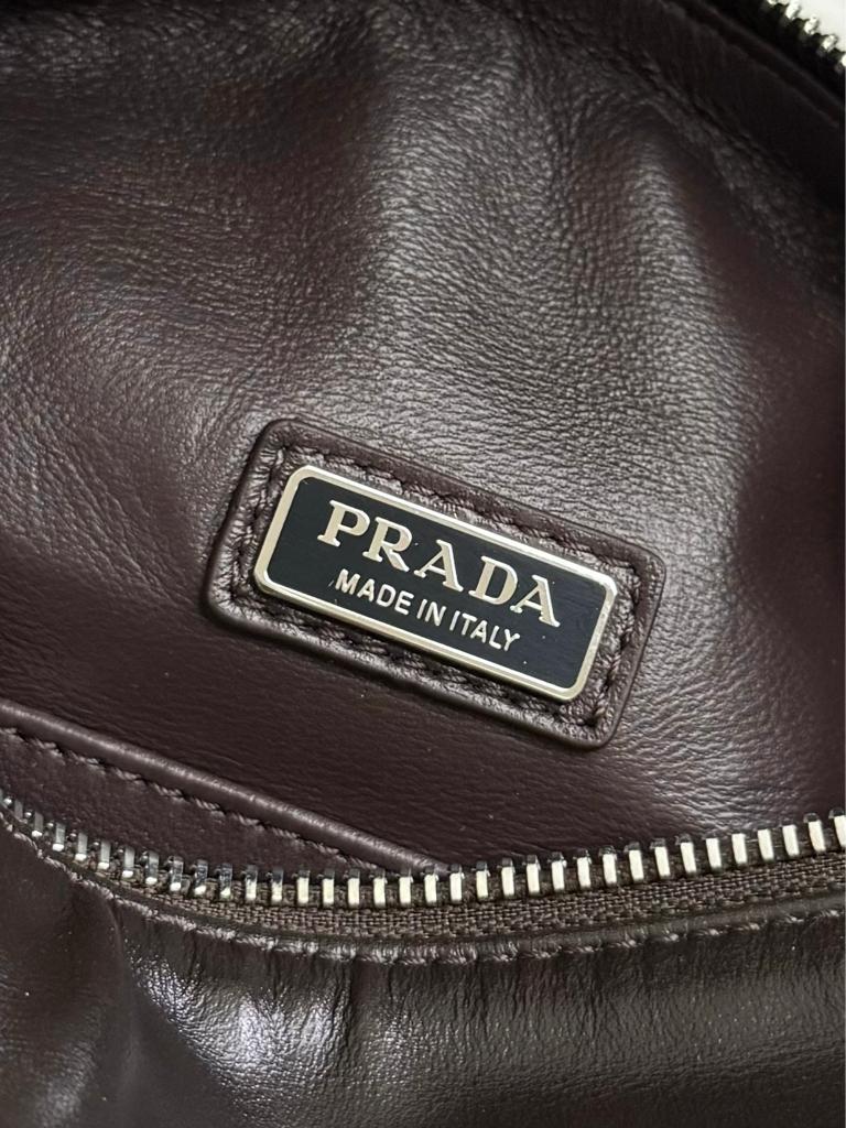 Prada Classic Leather Shoulder Bag 24cm view 10