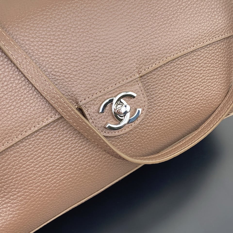 Chanel Maxi Flap Bag Light Brown 12.6cm/5in view 8