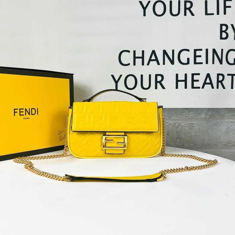Fendi Bag Nappa Leather Bag Yellow 24Cm/ 9.4in view 3