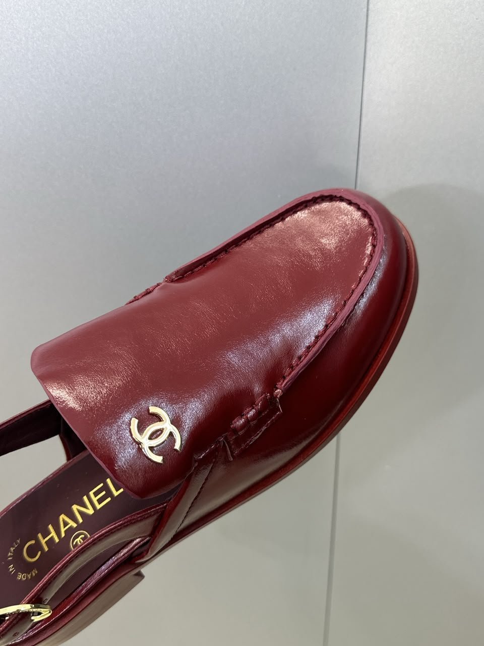 Chanel Patent Calfskin Slingback Mules with CC Logo Burgundy Patent Calfskin G39840 view 9