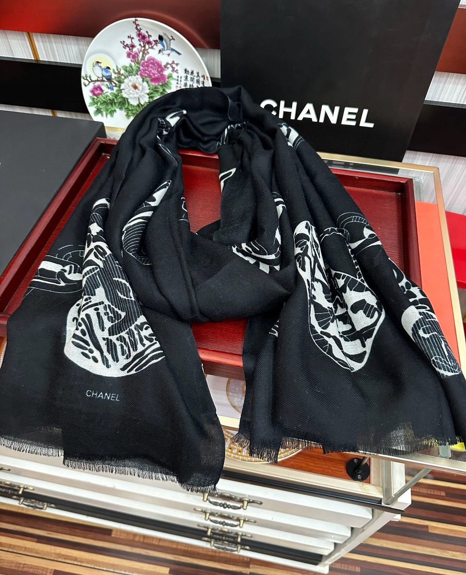 Chanel Silk Shawl Charm Chain Motif Black For Women 200cm view 2