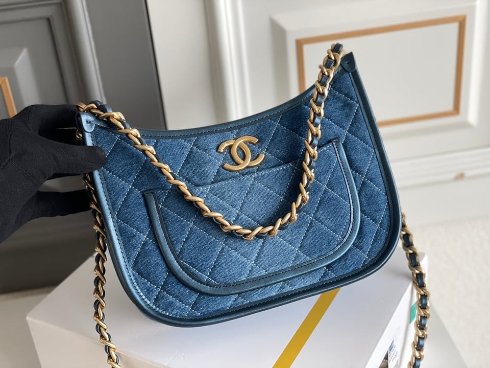 Chanel 24S 20Cm Hobo Bag Blue Denim Gold Hardware view 4