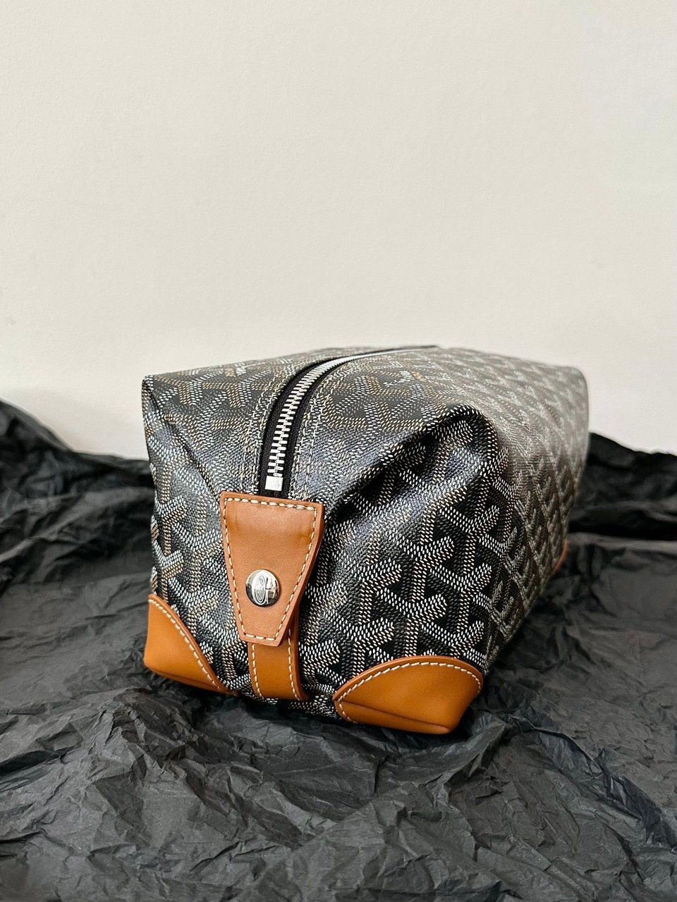 Goyard Goya Cosmetic Bag 24Cm Black And Tan Canvas view 4
