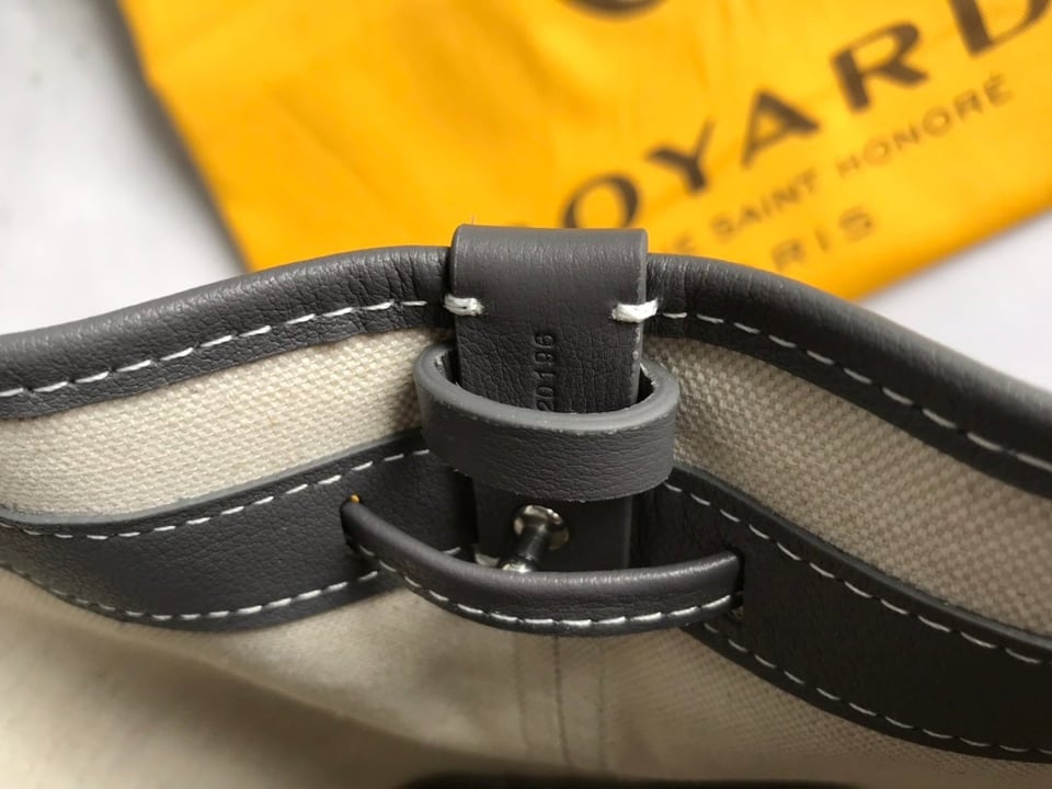 Goyard Petit Flot Bucket Bag 22 Cm Gray Goyardine Canvas And Lambskin Trim view 3