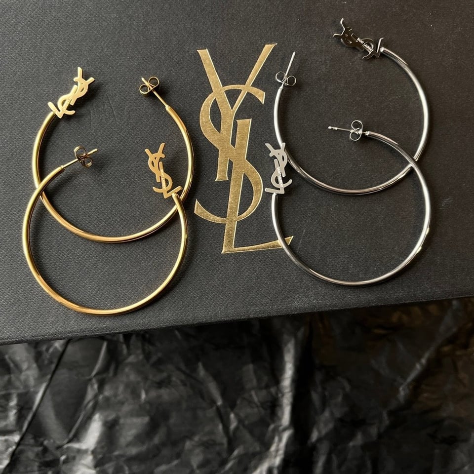 Saint Laurent Ysl Logo Big Round Earrings Gold view 4