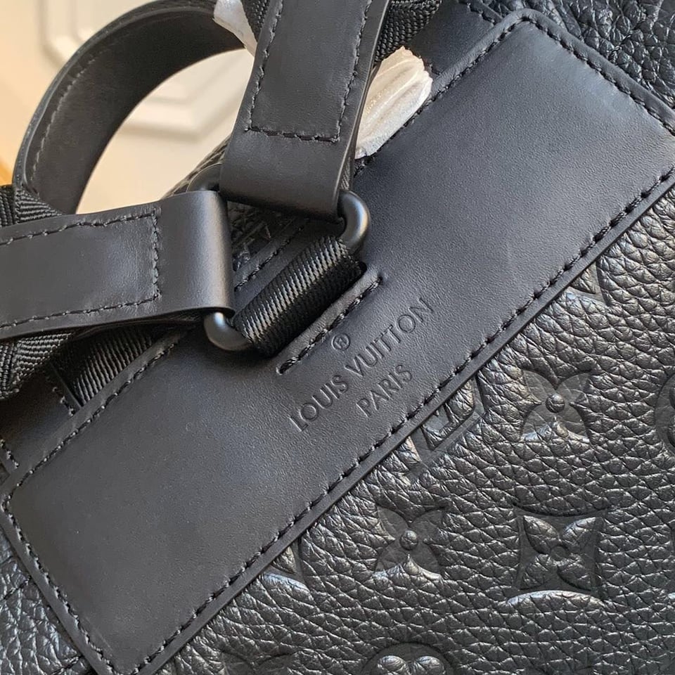 Louis Vuitton Christopher Backpack Mm Taurillon Monogram Black M55699 view 12