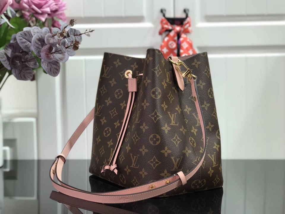 Louis Vuitton N Ono Rose Poudre Pink 26Cm view 5