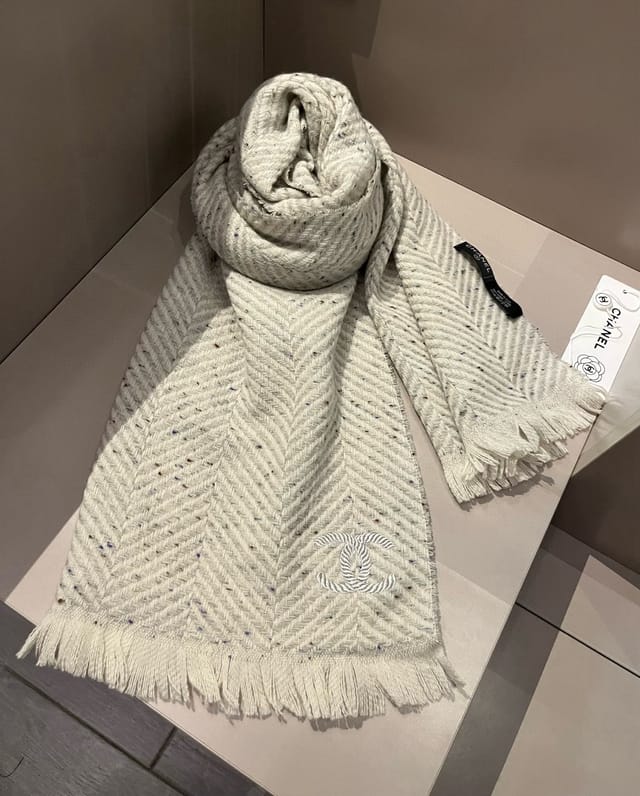 Chanel Cashmere Scarf Chevron White For Women 180cm
