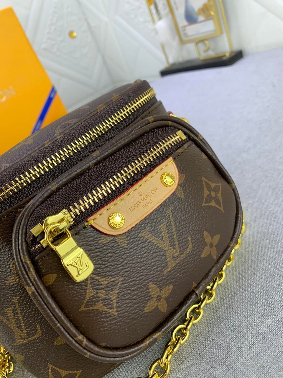 Louis Vuitton Mini Bumbag Bag Monogram Canvas 17Cm M82335 view 7