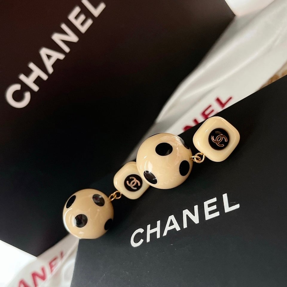 Chanel Ball Beige Earrings view 7