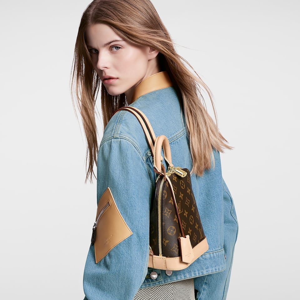 Louis Vuitton Alma Backpack M47132 view 9