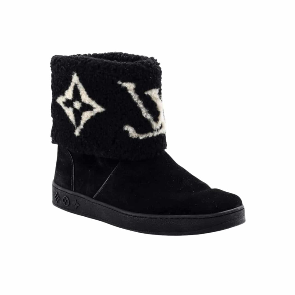 Louis Vuitton Snowdrop Flat Ankle Boot Black 1Aachv view 2