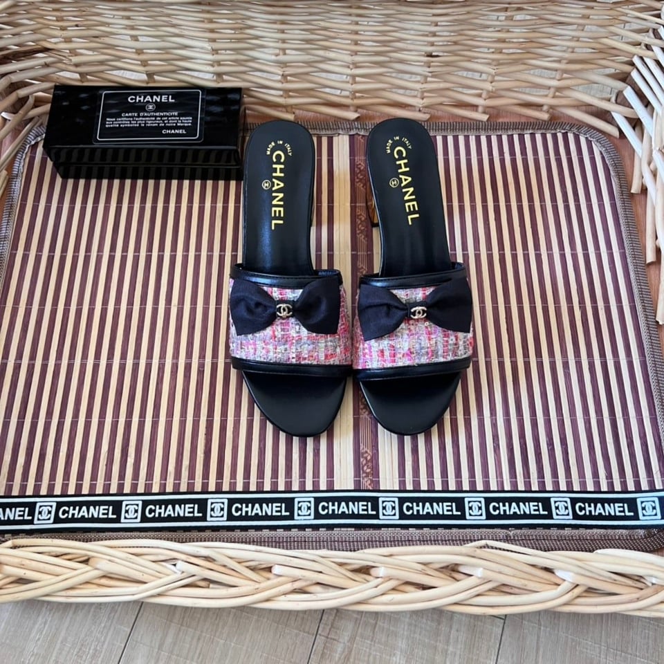 Chanel Grosgrain Ribbon Bow Mule Tweed Pink G45691 view 5