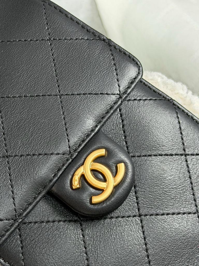 Chanel 25 Small Handbag Crumpled Shearling Sheepskin view 8