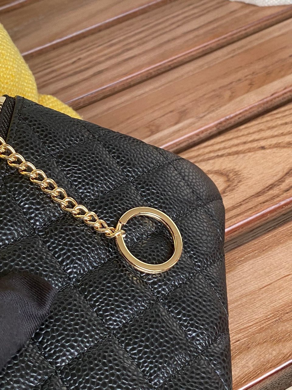 Chanel Zipped Wallet 14Cm Black Caviar Gold Hardware view 7