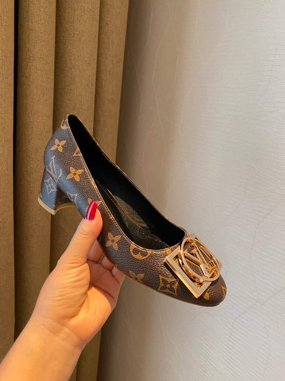 Louis Vuitton Madeleine Pumps Monogram 1A8N8V view 6