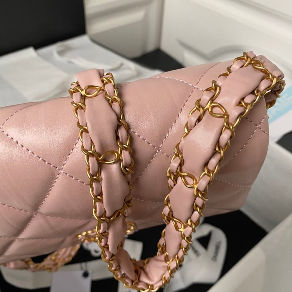 Chanel 23K 13,5Cm Rose Pink Calfskin Gold Hardware view 7
