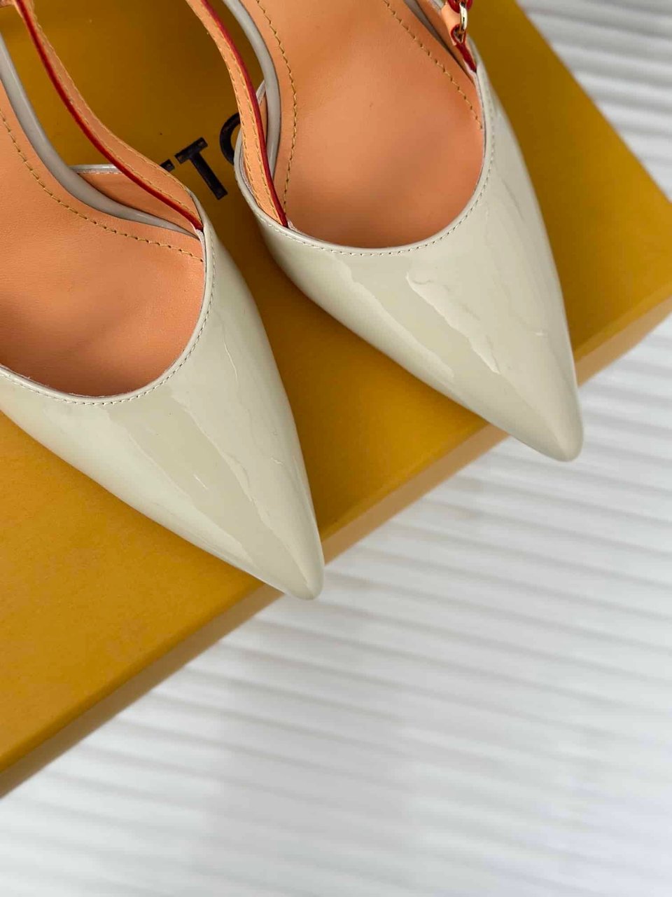 Louis Vuitton Blossom Slingback Pump Beige 1Ac8E0 view 7