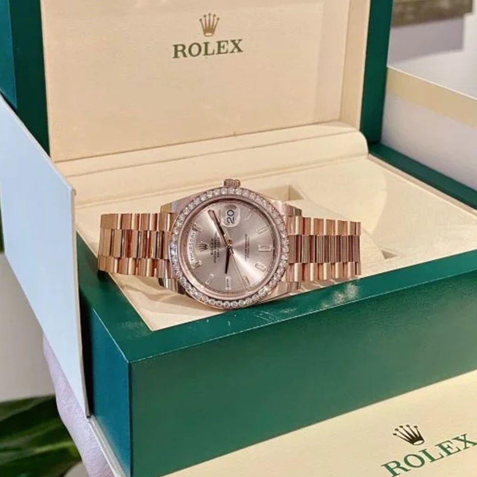 [Superclone] Rolex Day-Date 36mm Silver Dial President 128345RBR view 4