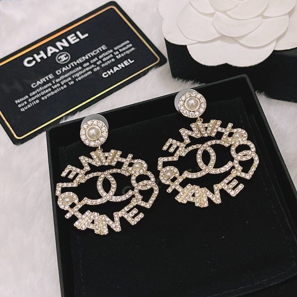 Chanel Pearl Caged Cc Drop Earrings Gold view 6