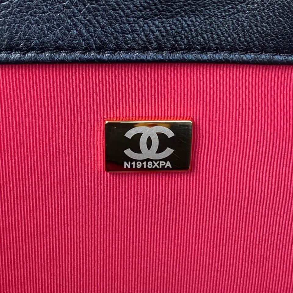 Chanel 19 Black Lambskin Quilted Shopping Bag 37cm view 13