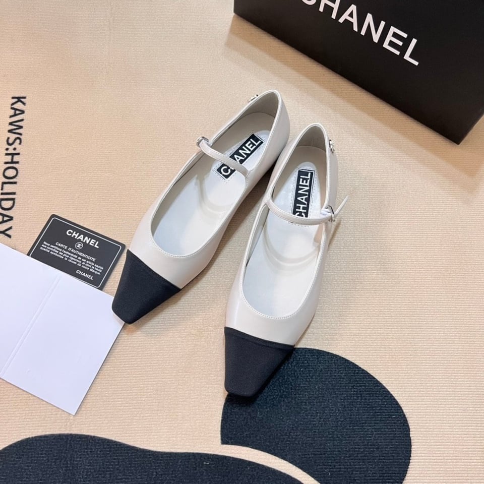 Chanel Square Toe Ballet Flats Black White view 9