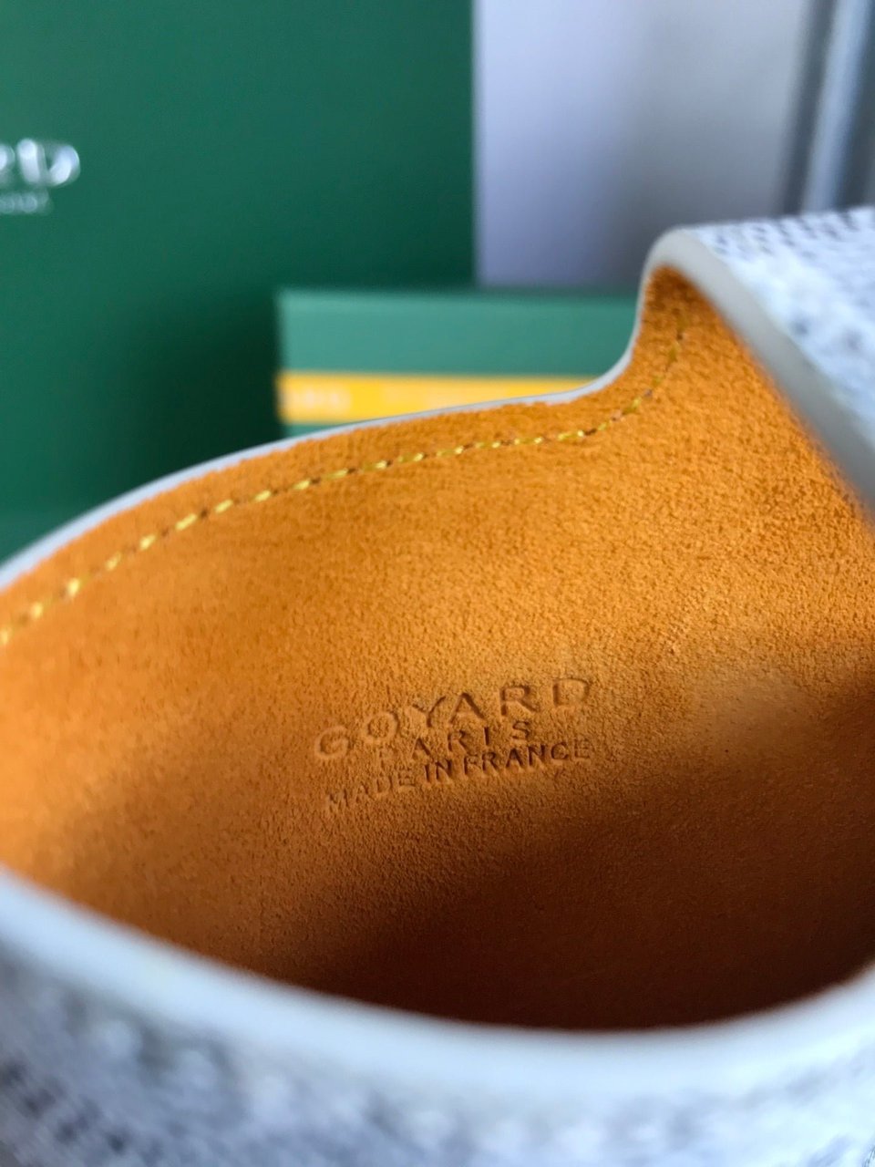 Goyard Montmartre Gm Case 18 Cm White Goyardine Canvas view 7