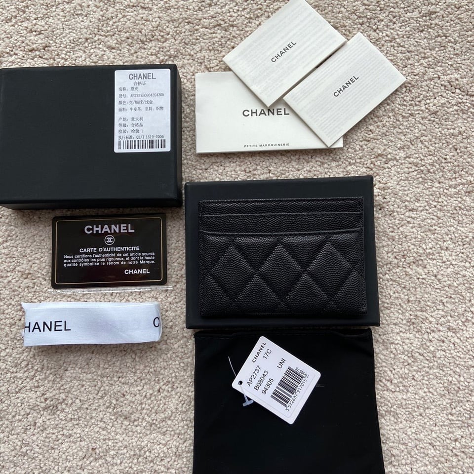 Chanel Card Holder 11Cm Black Caviar Light Gold Hardware view 8