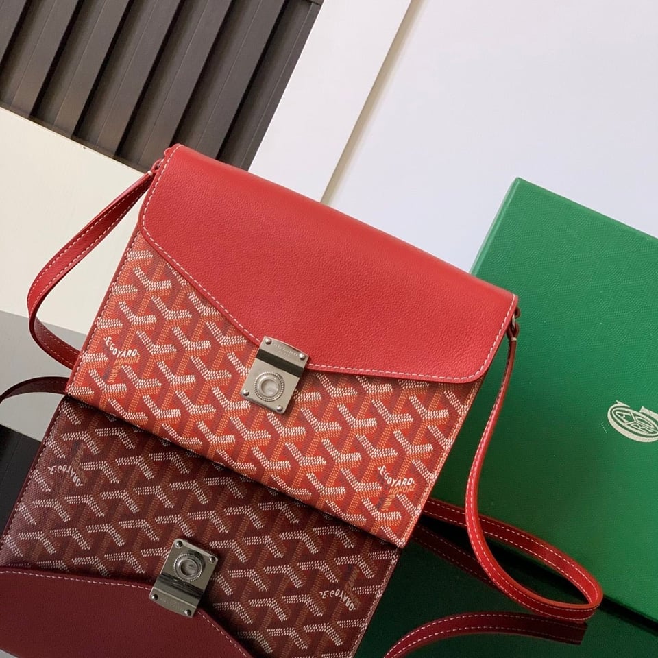Goyard Chypre Wallet-Pouch 21cm Classic Red Goyardine Canvas And Calfskin view 11
