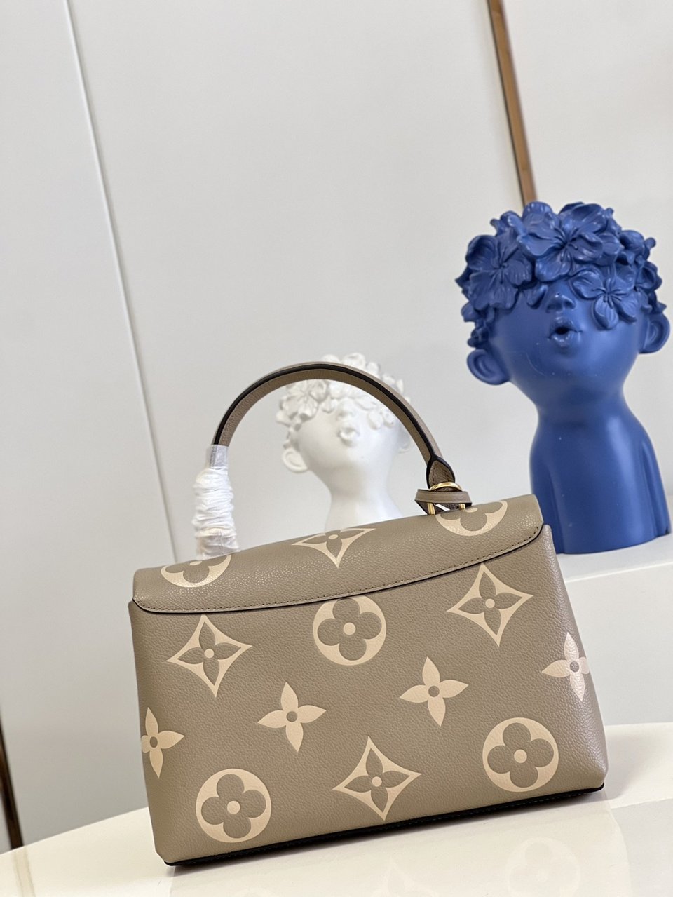 Louis Vuitton Madeleine MM Bicolor Monogram Empreinte Leather 30cm M46041- Women’s Handbags view 5
