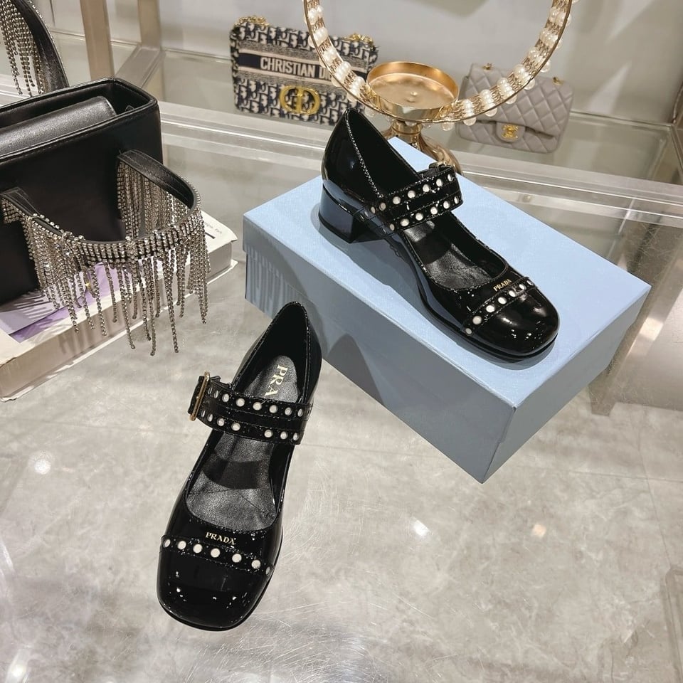 Prada Patent Leather Mary Jane Pumps Black 1I816N 069 F0002 F 035 view 6