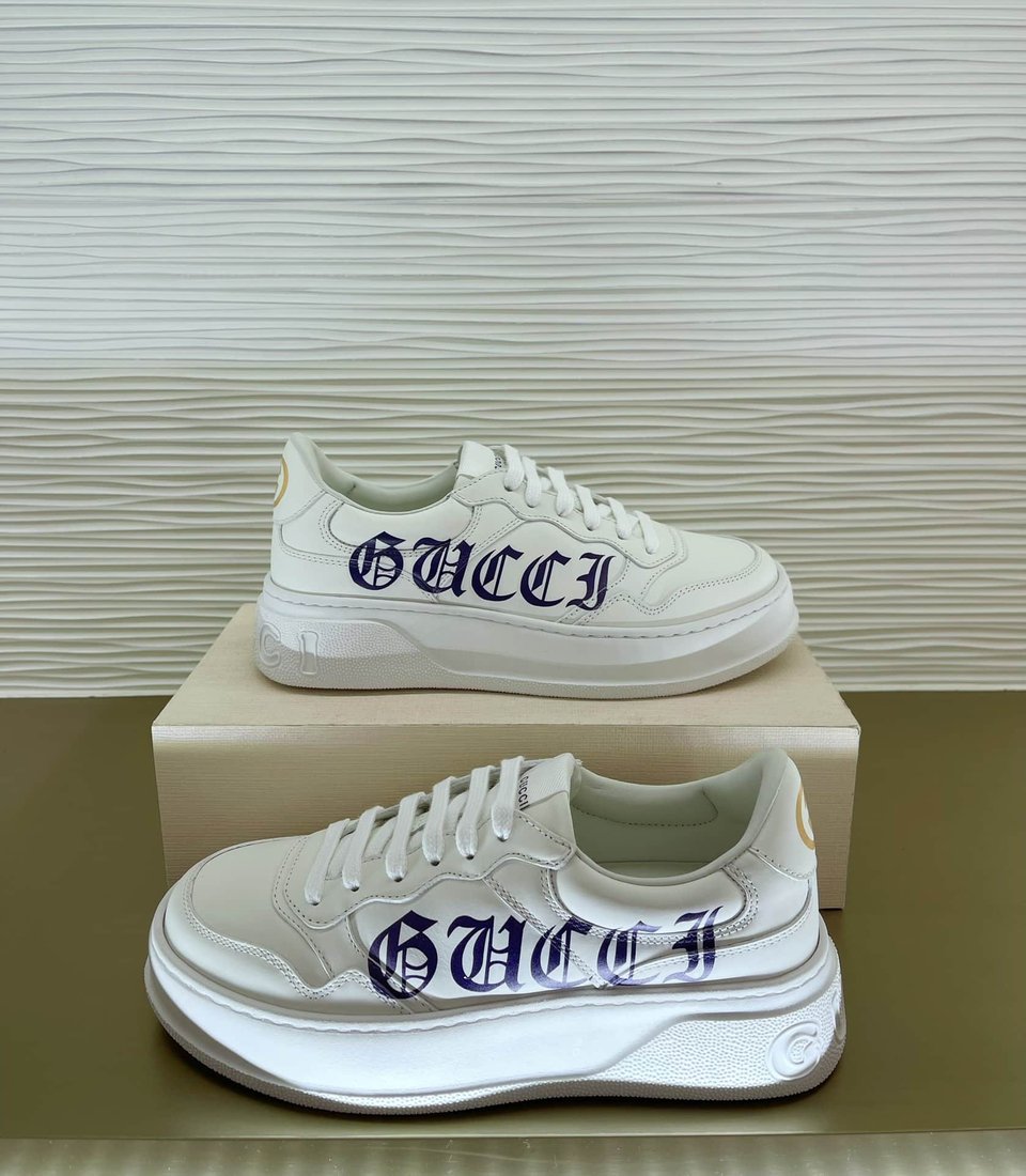 Gucci Women’S Sneaker With Logo White 708267 Upg70 9000 view 6