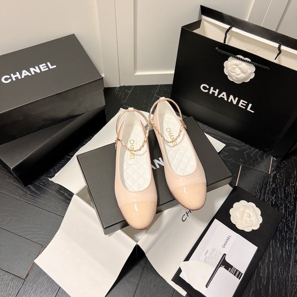 Chanel Interlocking Cc Logo Ballet Flats Light Pink view 7