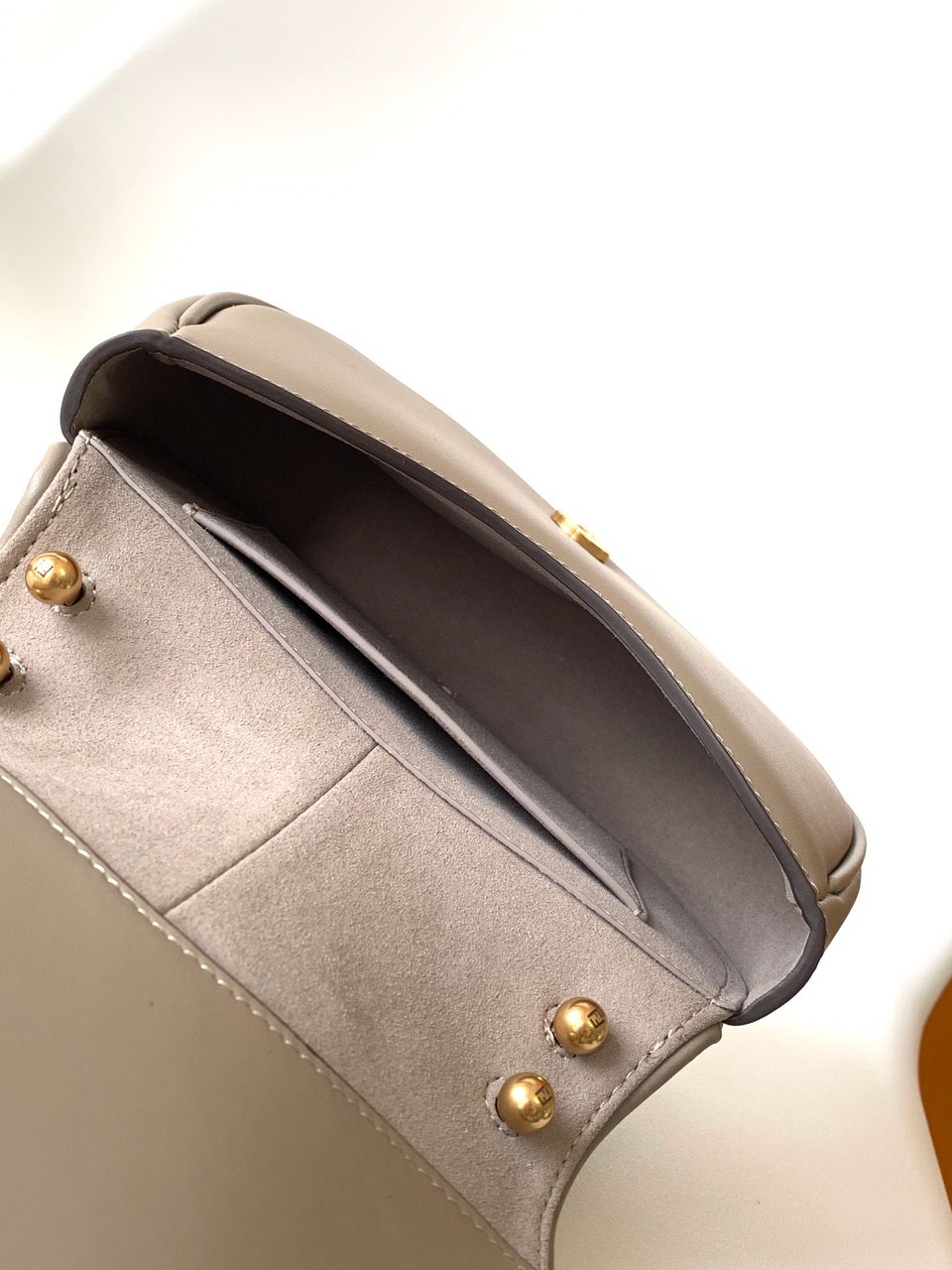 Fendi C’mon Medium Shoulder Bag 21cm/ 8.3in view 9
