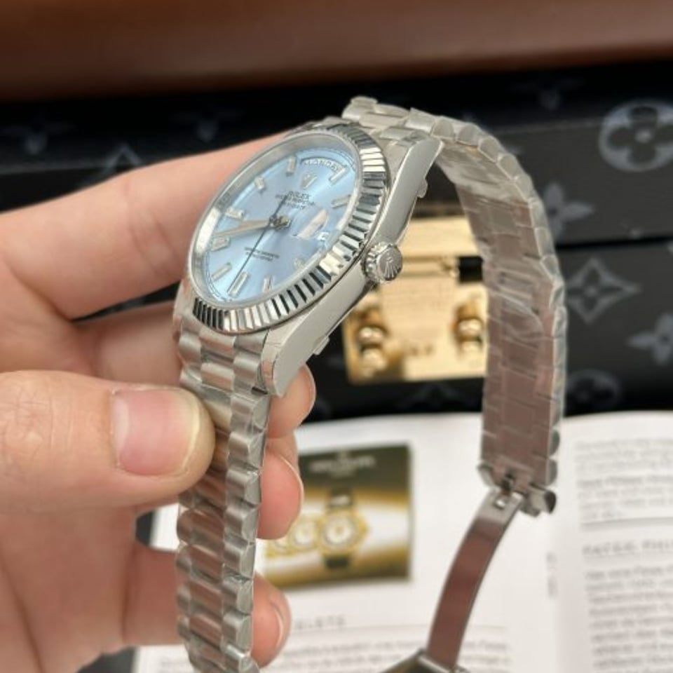 [Superclone] Rolex Day-Date 36mm Ice-Blue Dial President 128236 view 6