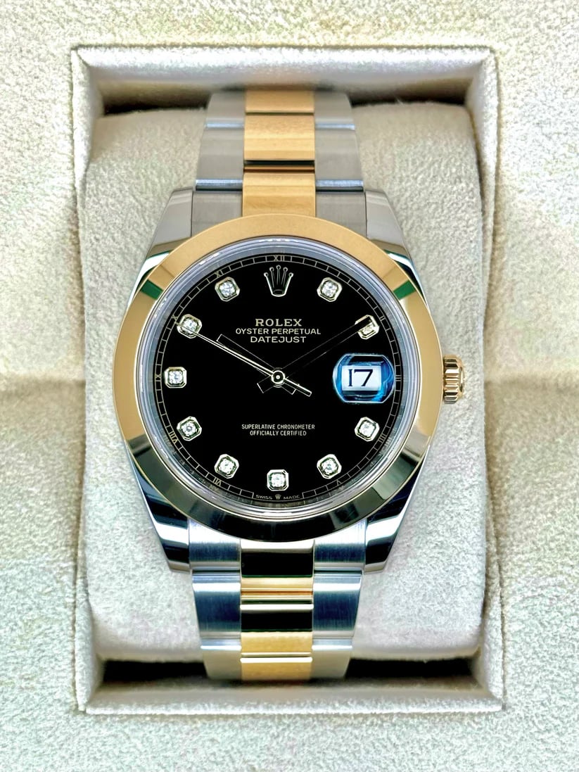 [Superclone] Rolex Datejust 41mm Bright Black Dial Smooth Oyster 126303 view 2