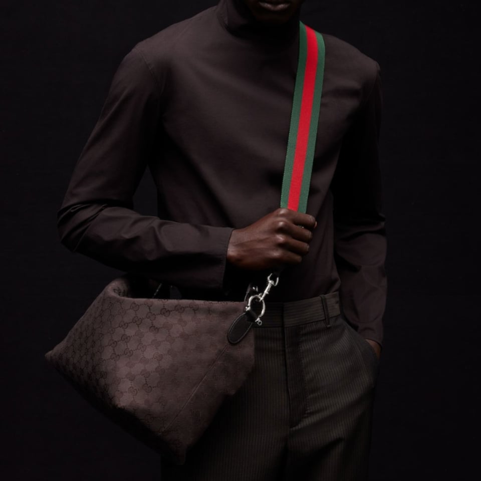 Gucci Brera Medium Crossbody Bag 33cm/13in Brown 866938 view 2