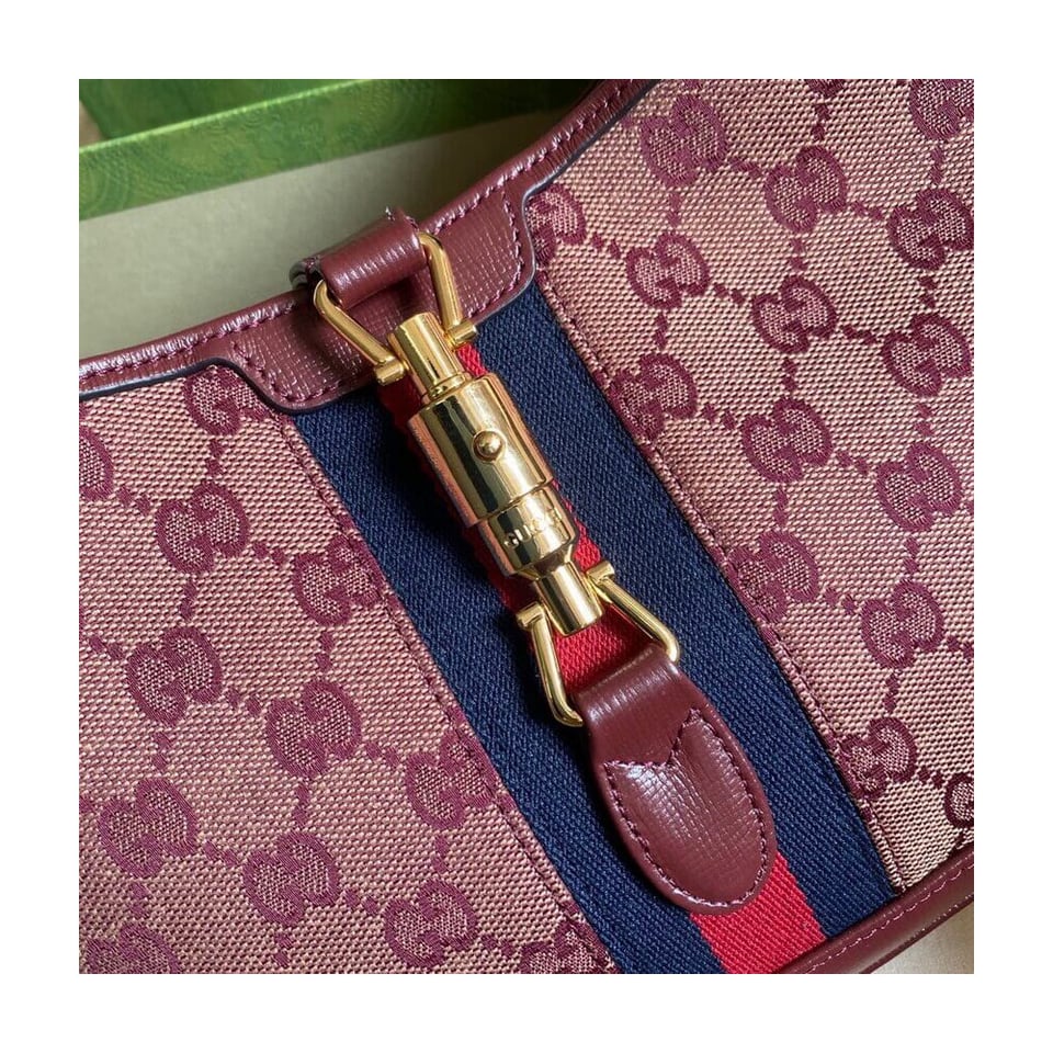 Gucci Jackie 1961 Small Shoulder Bag in Burgundy GG Canvas 28cm view 15