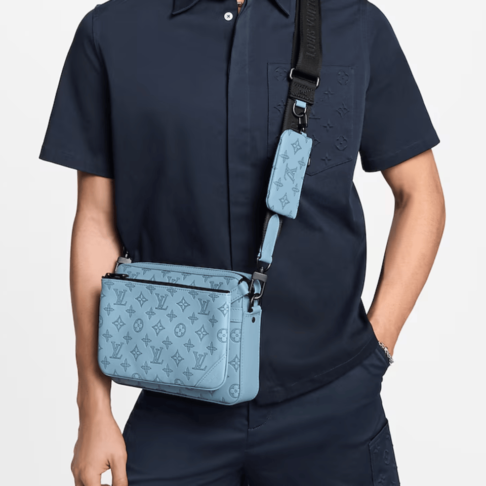 Louis Vuitton Sky Blue Trio Messenger For Men 25cm M14781 view 3
