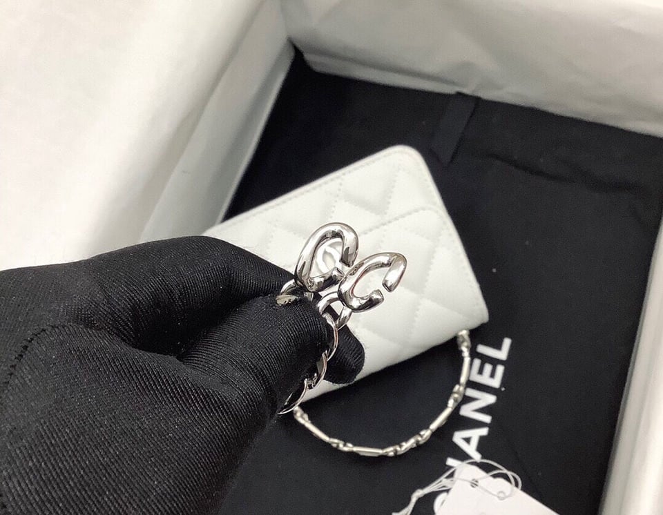 Chanel Woc 13Cm With Top Handle White Quilted Caviar Leather Silver Hardware view 10