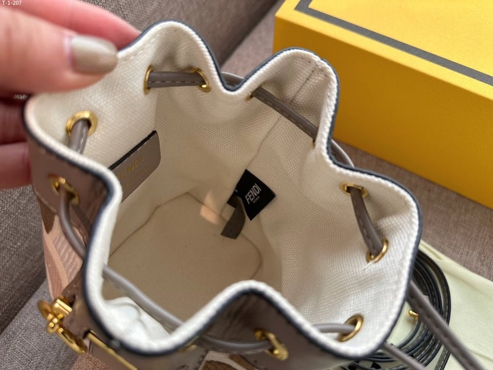 Fendi Mon Tresor Mini Bag Multicolor Canvas 18Cm view 10