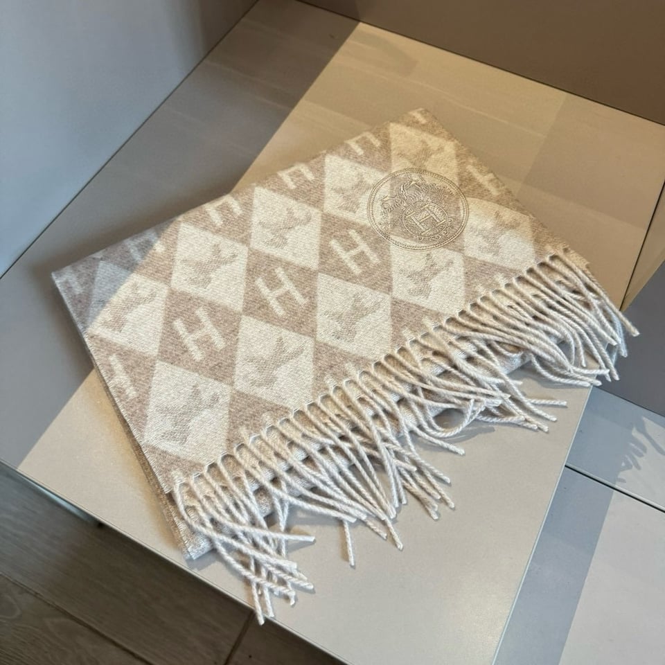 Hermes Diamond H Cashmere Scarf Beige For Women 180cm view 6