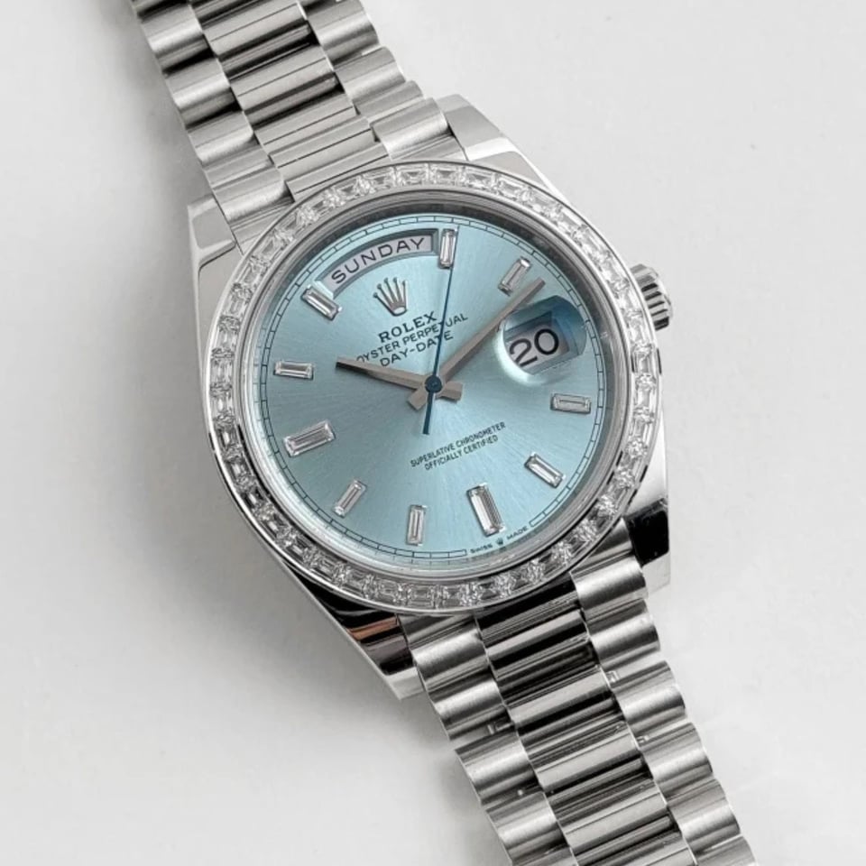 [Superclone] Rolex Day-Date 40mm Ice-Blue Dial President 228396TBR view 3