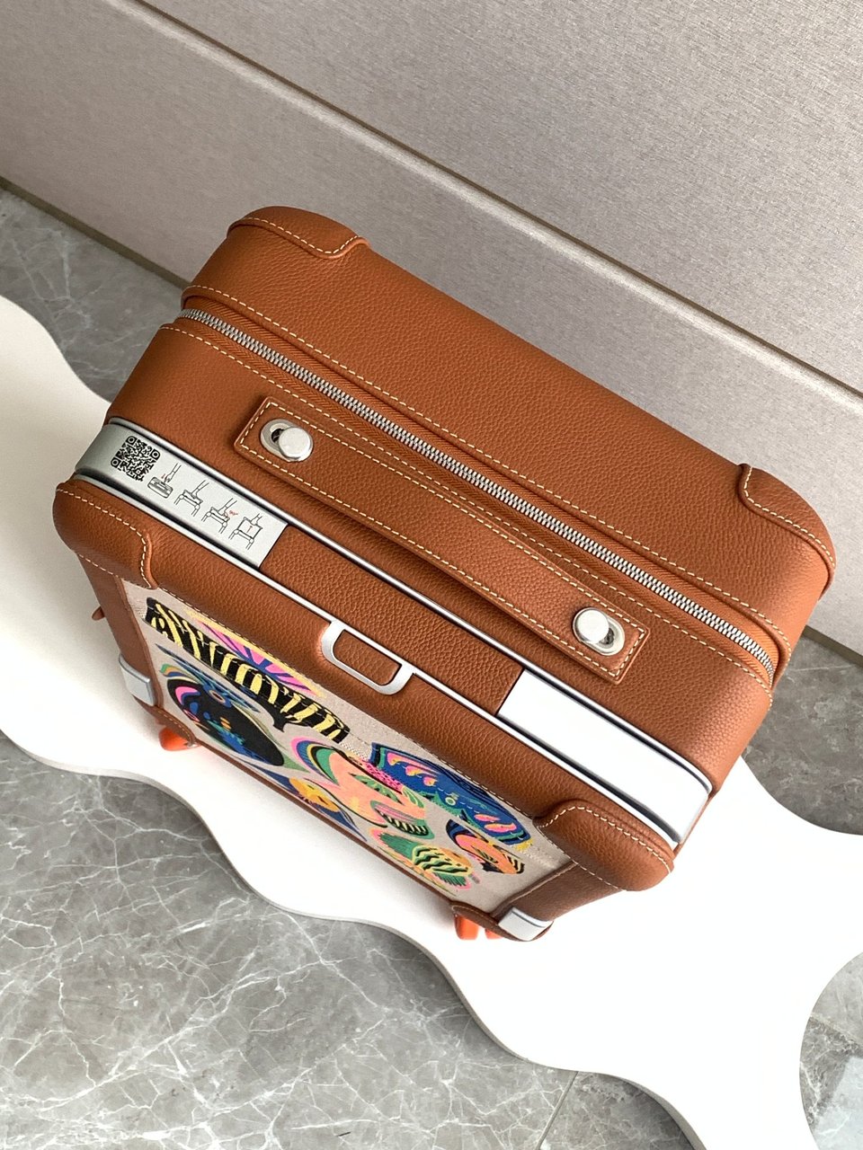 Hermes Brown Leather Vintage Suitcase 55cm view 4