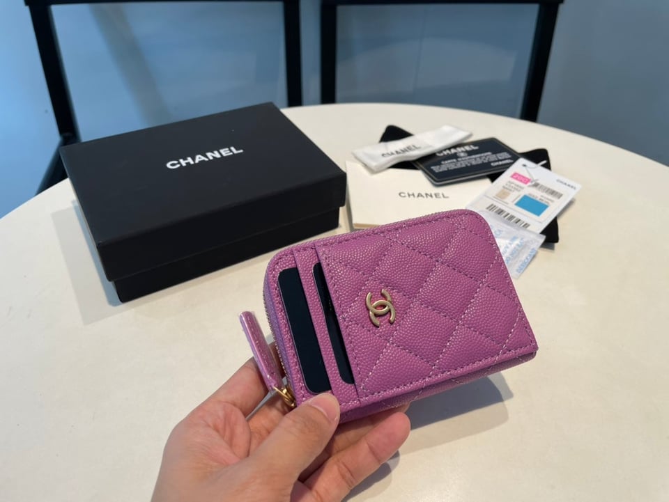 Chanel Zipped Coin Purse 11 Pink Grained Calfskin view 3