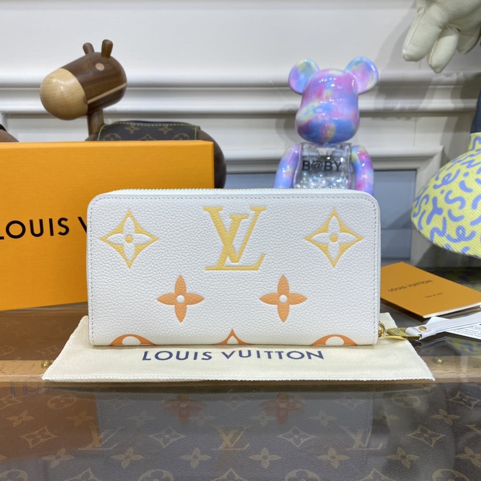 Louis Vuitton Monogram Empreinte Gradient Zippy Wallet Beige Yellow view 4