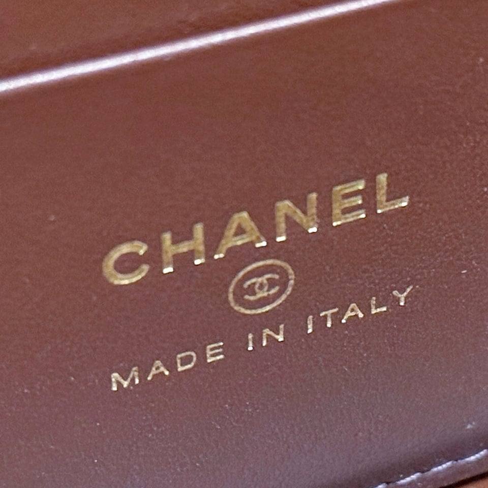 Chanel Top Handle Slim Vanity Case Dark Brown Hardware 19cm/7.5in view 9