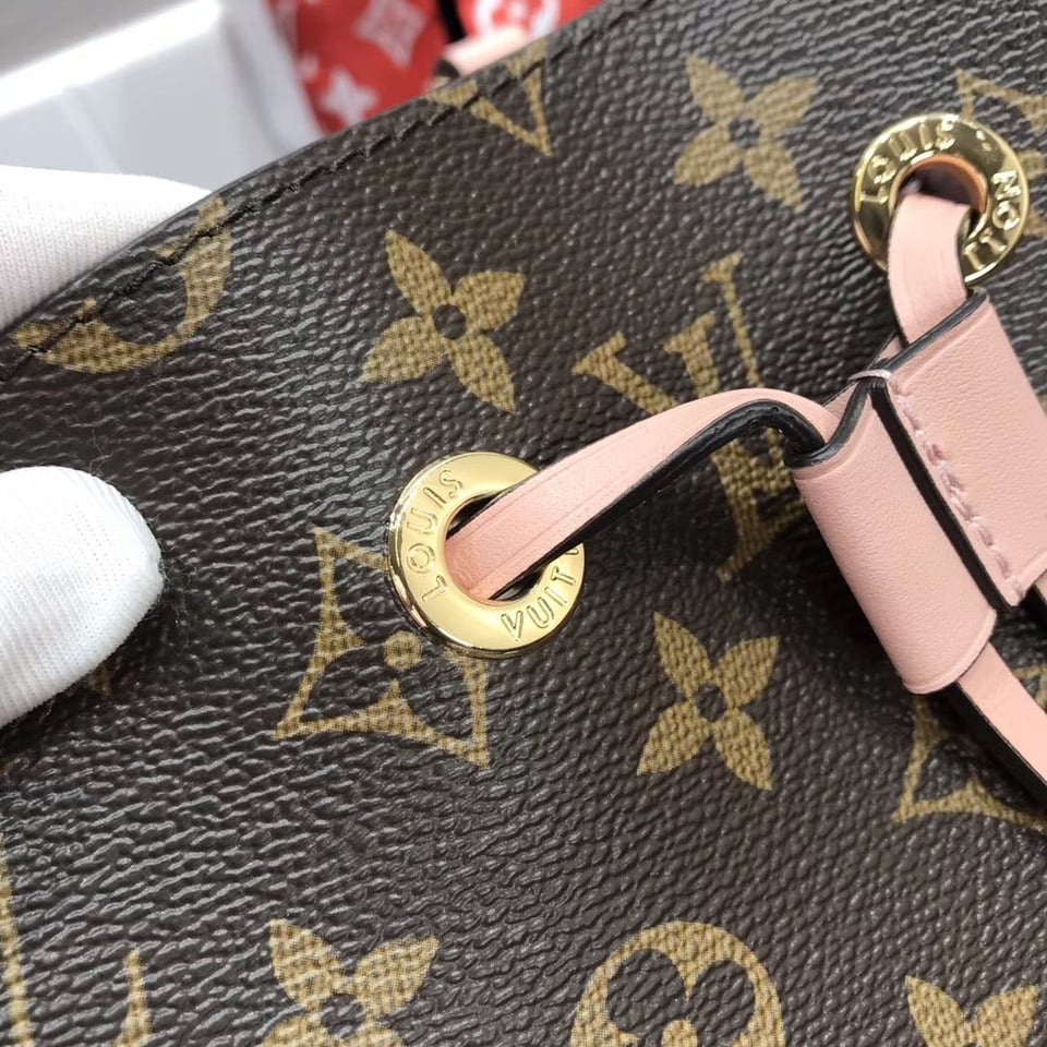 Louis Vuitton N Ono Rose Poudre Pink 26Cm view 10