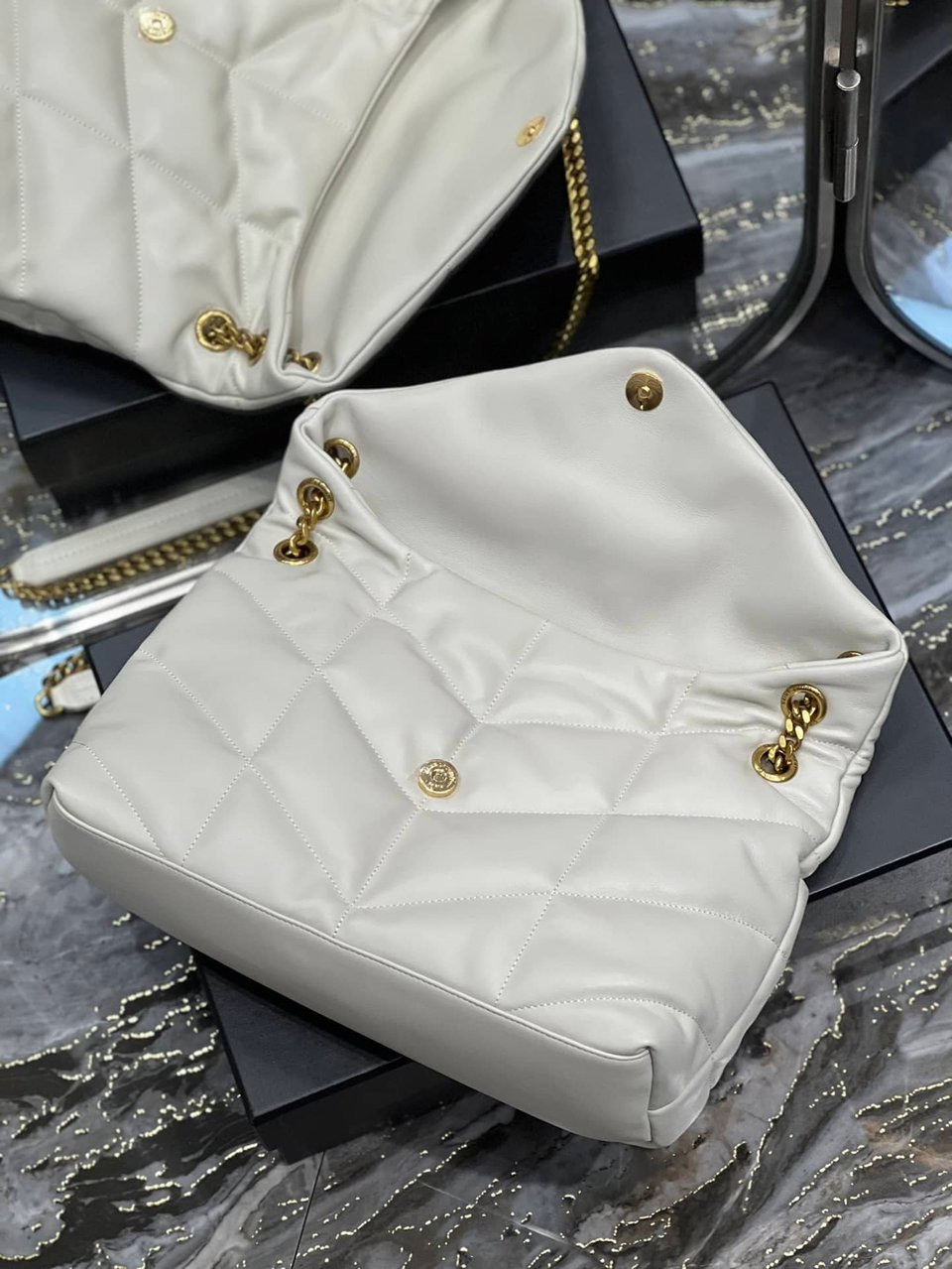 Saint Laurent Puffer Medium Chain Bag In Quilted Blanc Vintage view 3